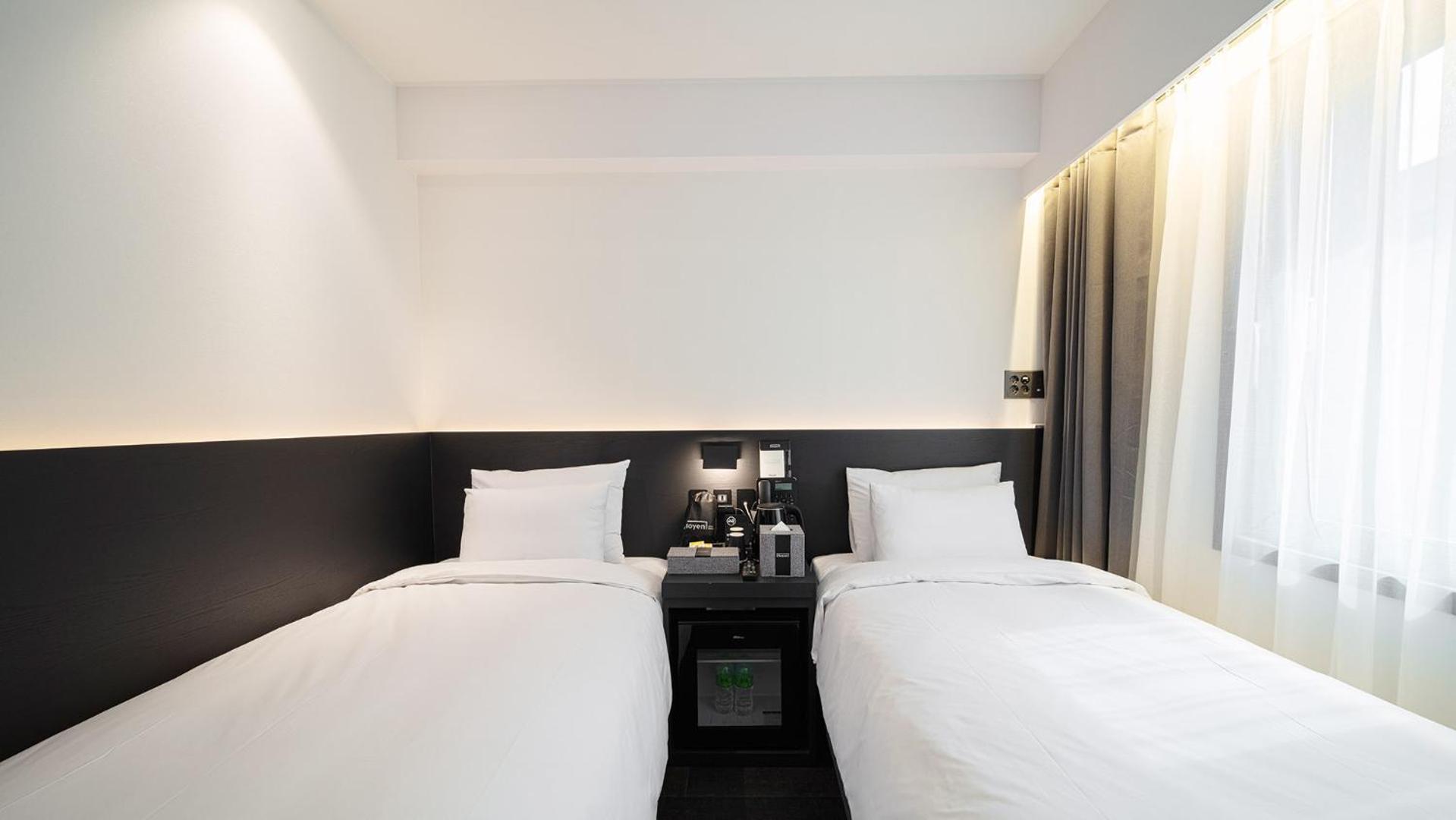 Moyen Hotel Sokcho Exterior photo